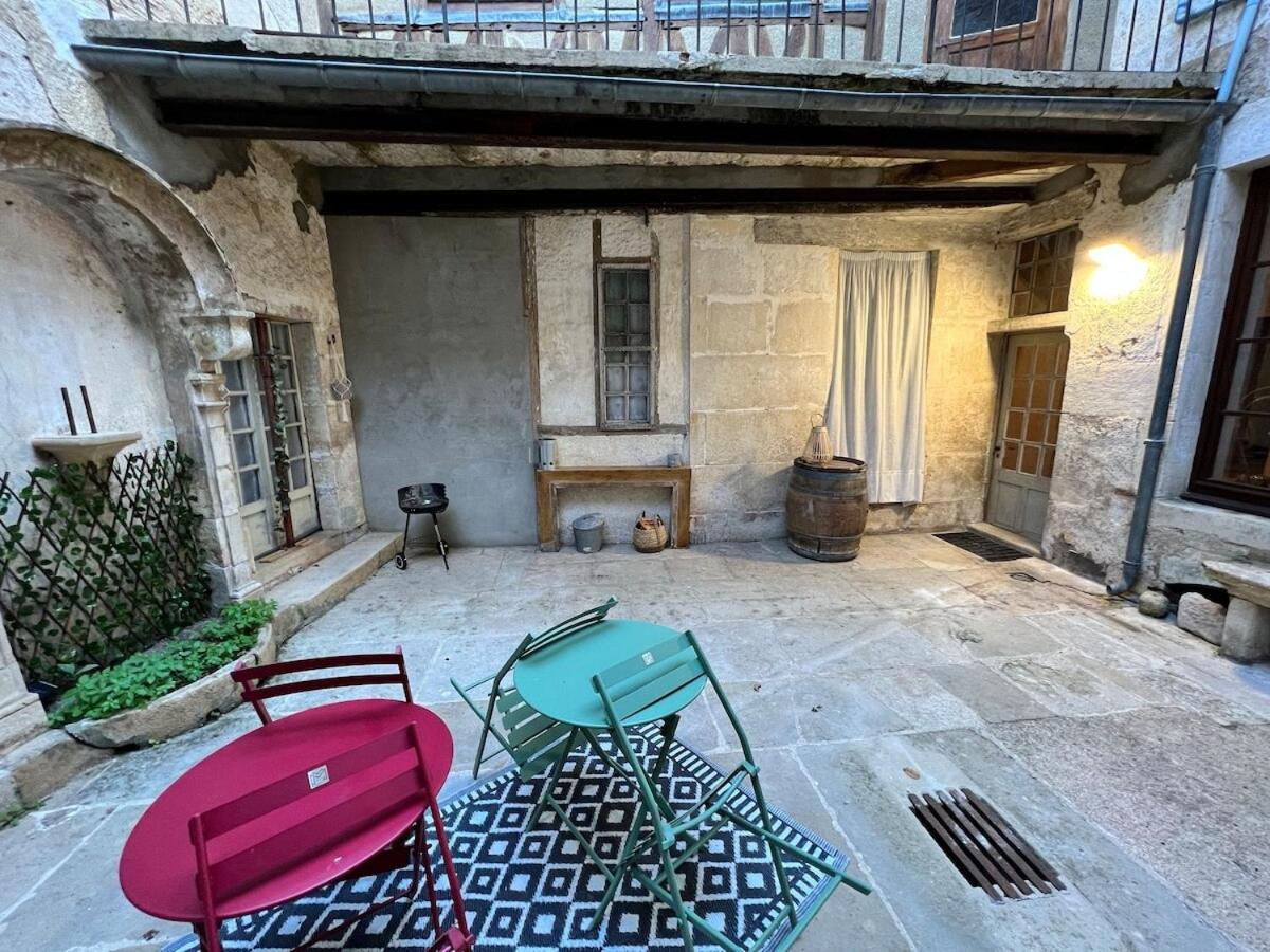 Villa "La Grenouille" Centre Historique - Les Terres Du Roy Avallon Exterior foto